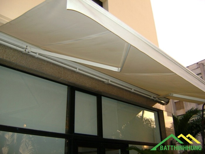 Thi công lắp đặt mái hiên di động khu vực quận Hai Bà Trưng-HN